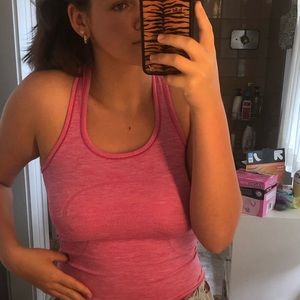 💗HOT PINK LULU LEMON TANK💗